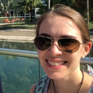 Meet your Posher, Taylor